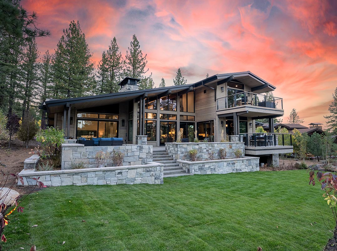 Luxury New Construction Home in Lahontan Golf Club